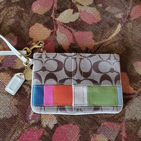 Coach Signature Stripe Wristlet A0749-40542 - Picture 1 of 8